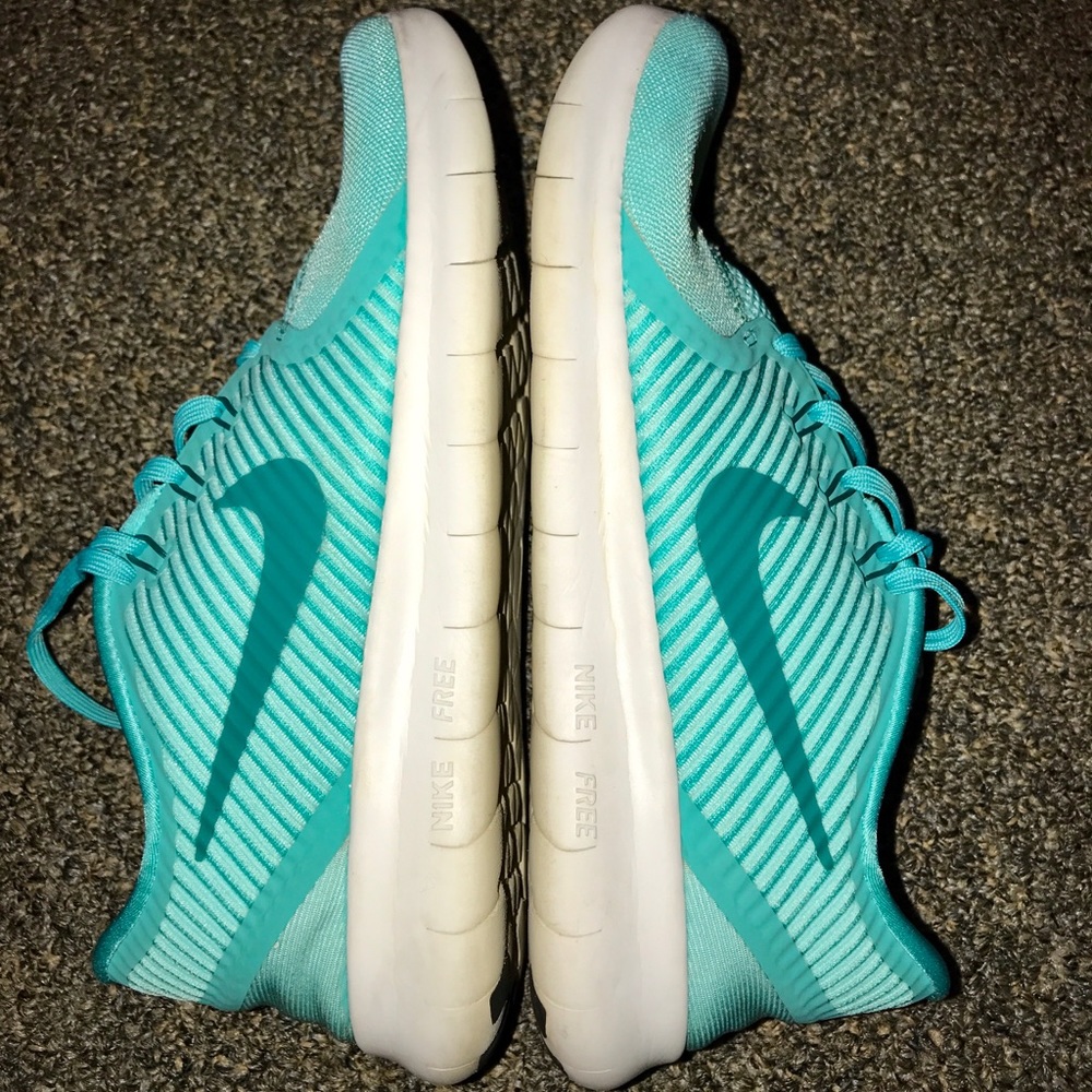 Teal/Blue Nike Freeruns